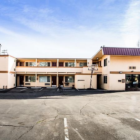 Budget Inn Of America Medford Exterior foto